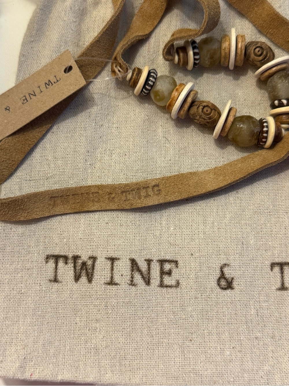 NWT Twine & Twig Boho Shell Pendant Leather Necklace Handmade - Picture 2 of 3
